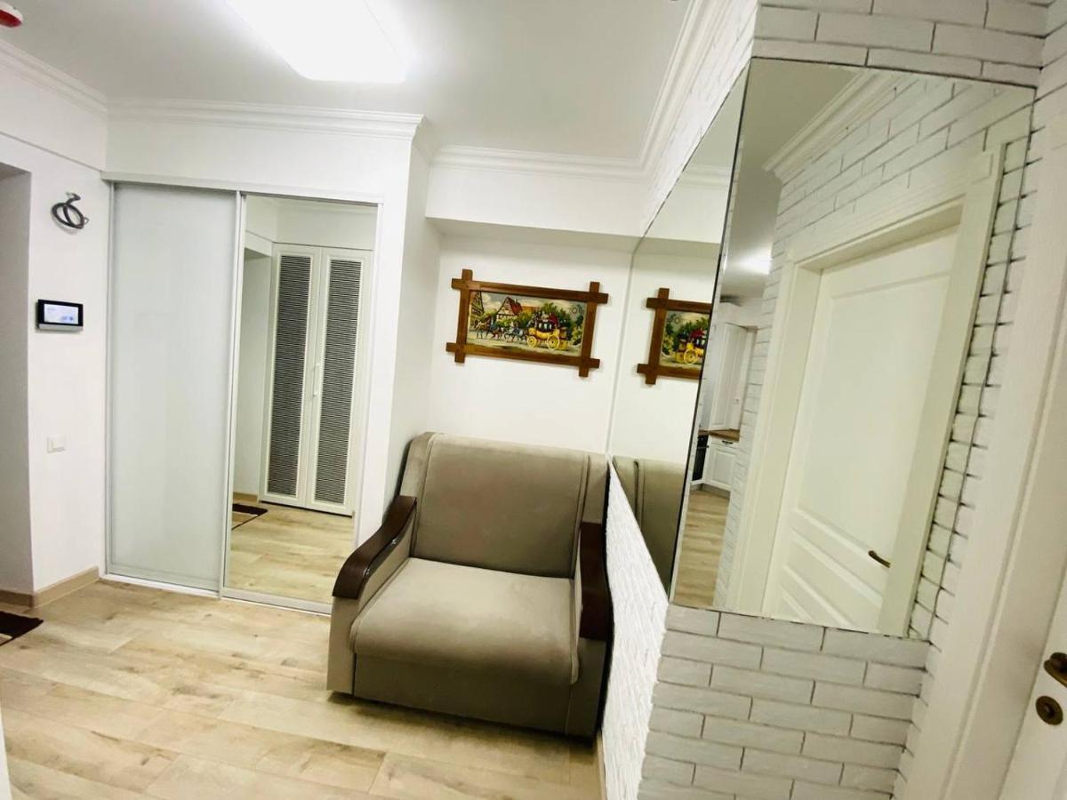 Central Eco View Apartment Кишинів Екстер'єр фото