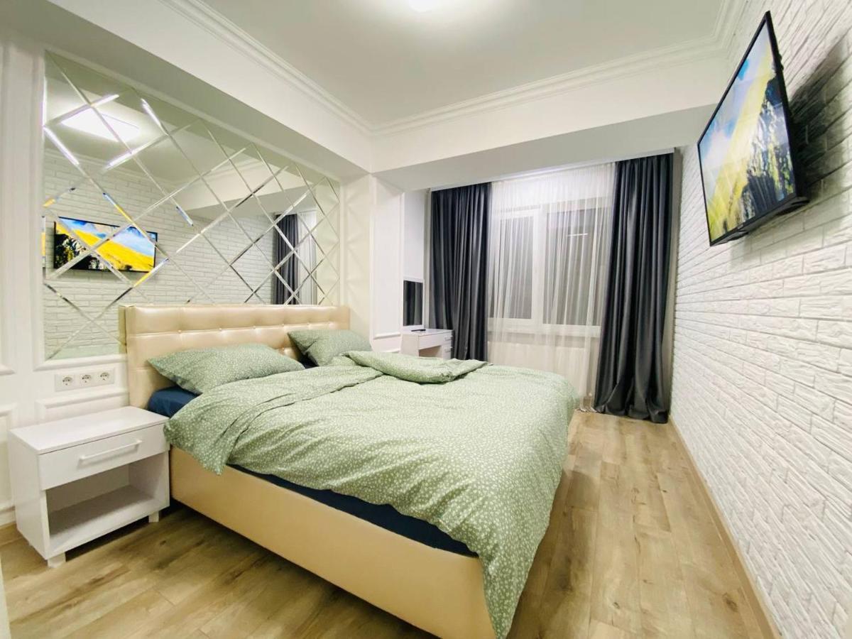 Central Eco View Apartment Кишинів Екстер'єр фото