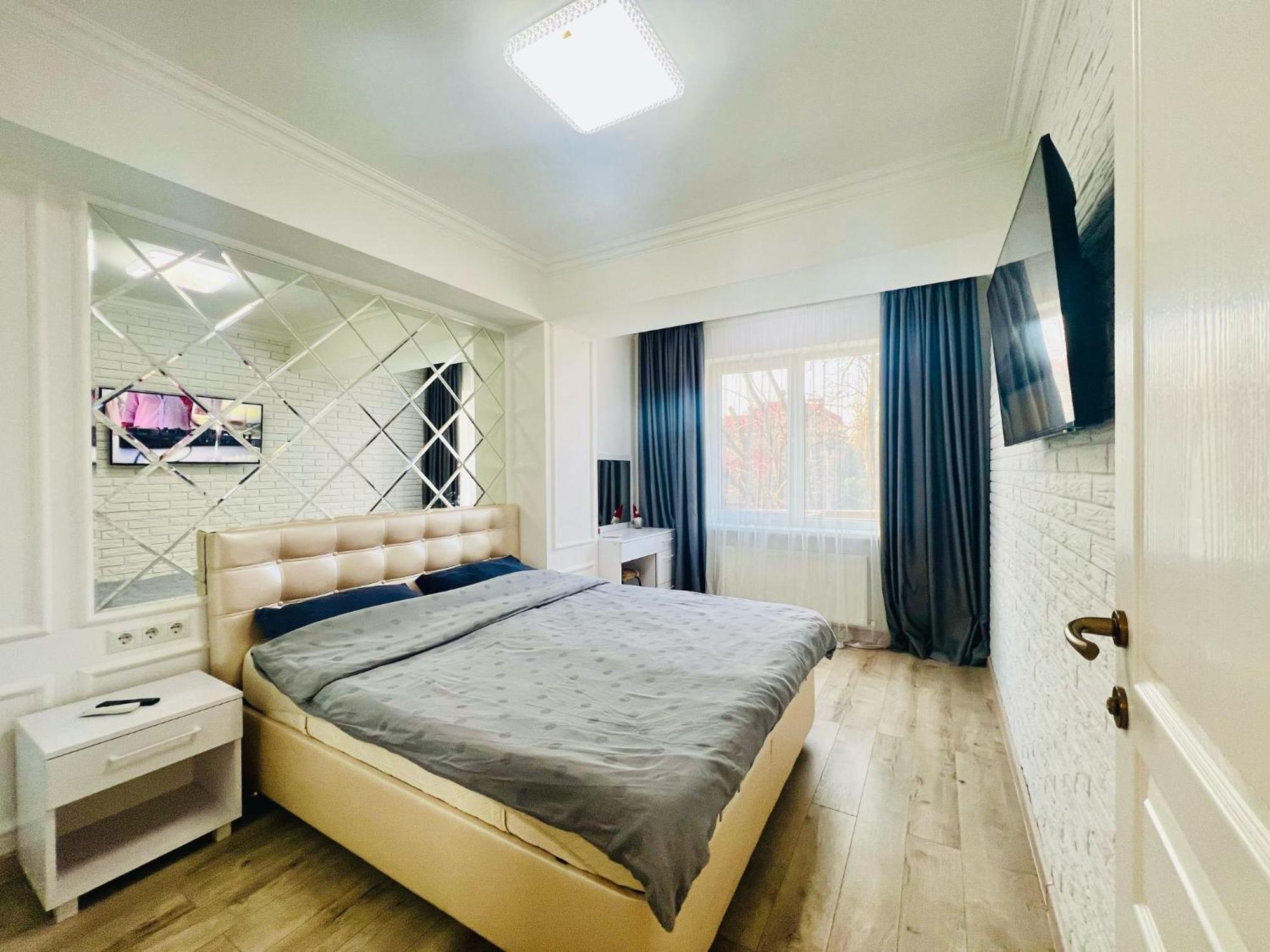 Central Eco View Apartment Кишинів Екстер'єр фото